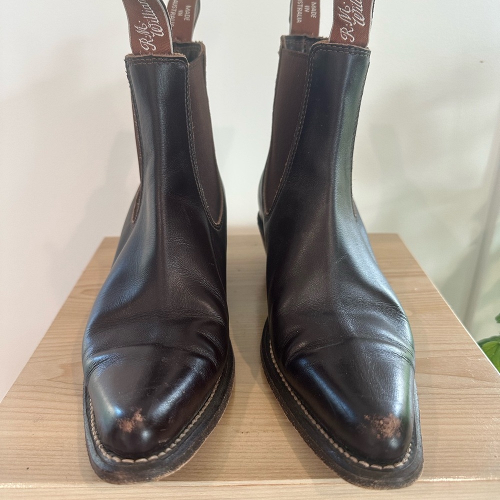 R.M. Williams Women’s Brown Leather Chelsea Boots